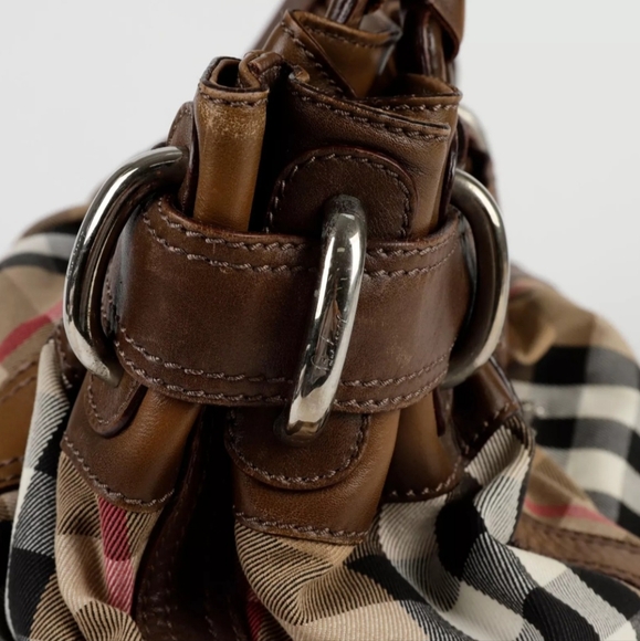 Burberry Beaton Bag - Picture 7 of 16